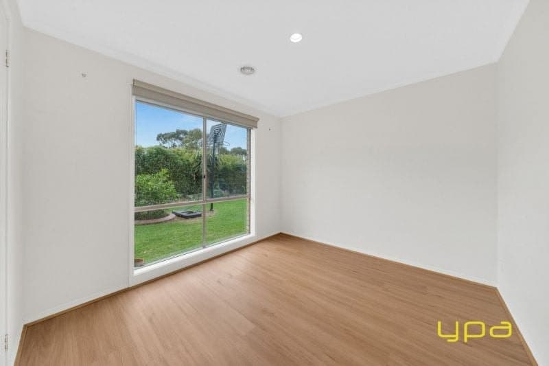 55 Breamlea Way, CRANBOURNE WEST, Cranbourne West - Thumbnail 6