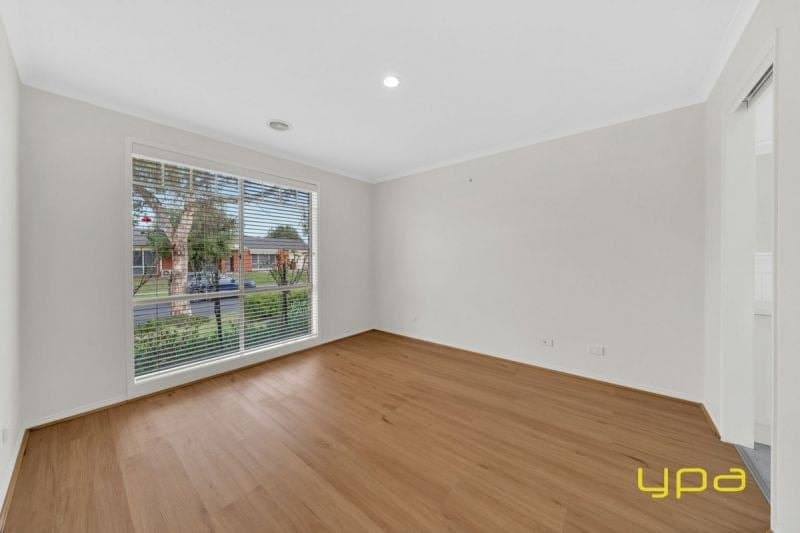 55 Breamlea Way, CRANBOURNE WEST, Cranbourne West - Thumbnail 8