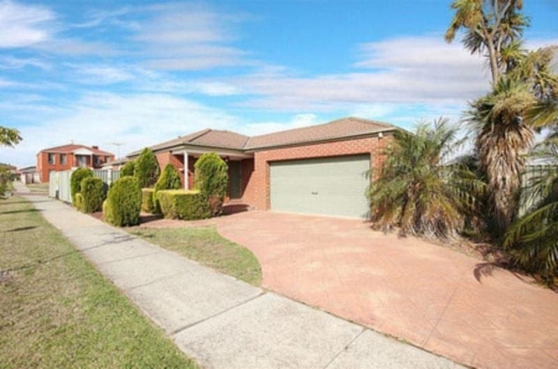 1 Bella Crescent, Hallam, Hallam - Image 1