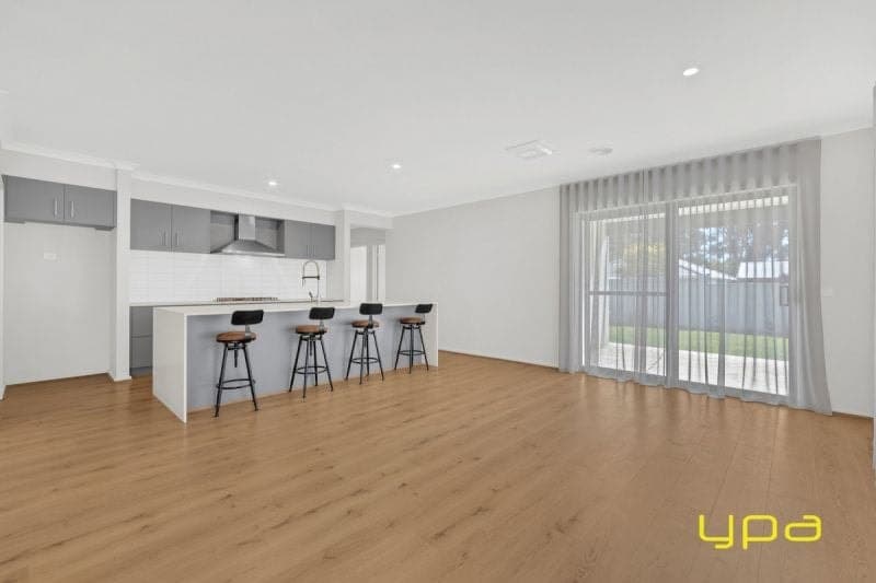18 Hazelmere Avenue, Cranbourne West, Cranbourne West - Thumbnail 7