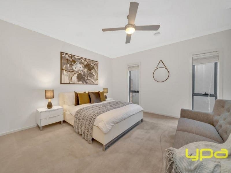42 Pegasus Road, CRANBOURNE WEST, Cranbourne West - Thumbnail 3