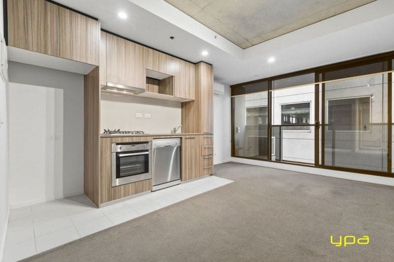 806/17 Singers Lane, MELBOURNE, Melbourne - Image 1