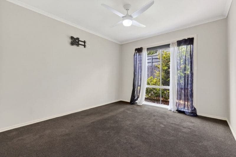 16 Carina Terrace Cranbourne West VIC, Cranbourne West - Thumbnail 3