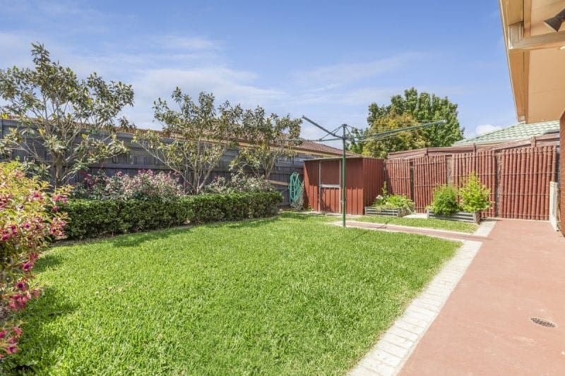 16 Carina Terrace Cranbourne West VIC, Cranbourne West - Thumbnail 8