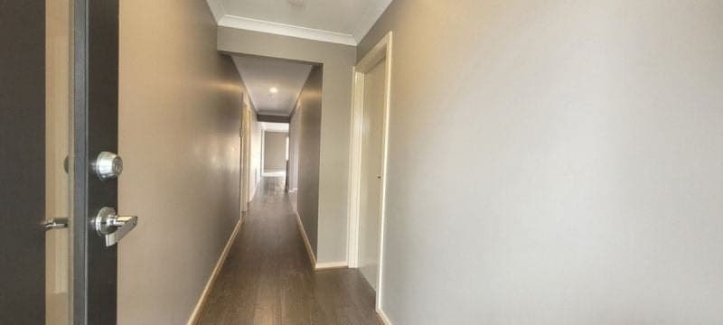 14 Highbury Road, Clyde North, Clyde North - Thumbnail 2