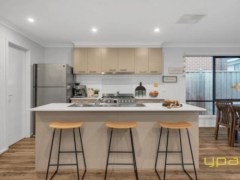 5 Cortajalla Avenue CLYDE NORTH VIC, Clyde North - Thumbnail 8