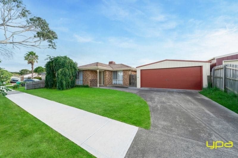 15 Mahogany Close, Hampton Park, Hampton Park - Image 1
