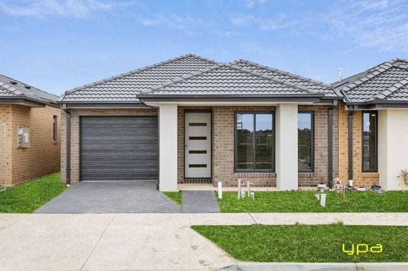 10 Taranto Street, Clyde, Clyde - Image 1