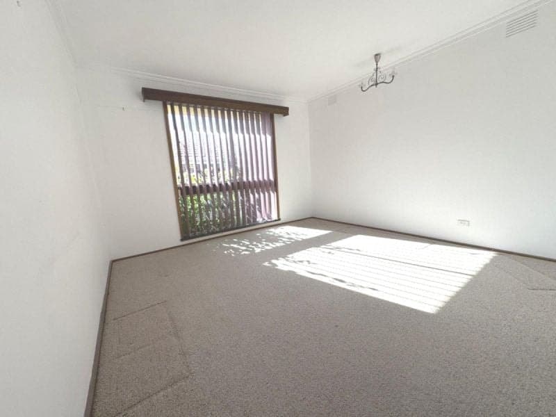 14 Lorna Street, Cranbourne, Cranbourne - Thumbnail 8