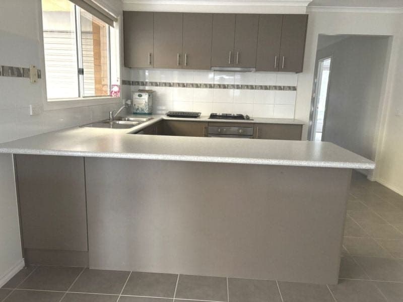 25 Bushranger Boulevard Cranbourne East VIC, Cranbourne East - Thumbnail 4