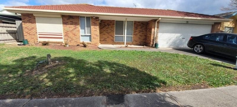 51 Raisell Road Cranbourne West VIC, Cranbourne West - Thumbnail 2