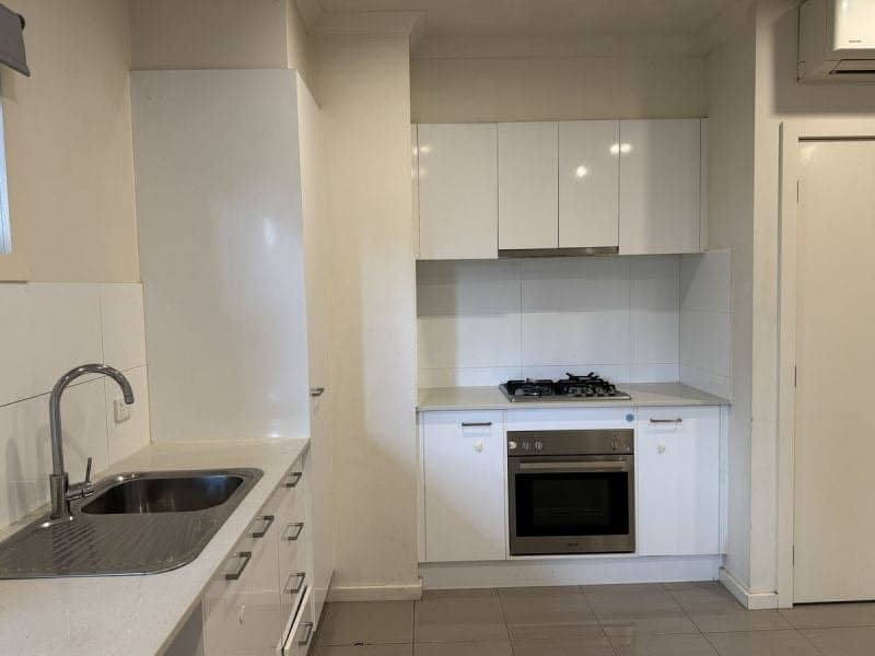 5/8 Podmore Street Dandenong VIC, Dandenong - Thumbnail 3