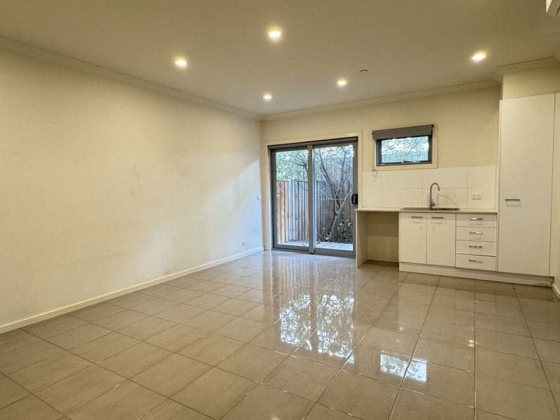 5/8 Podmore Street Dandenong VIC, Dandenong - Thumbnail 6