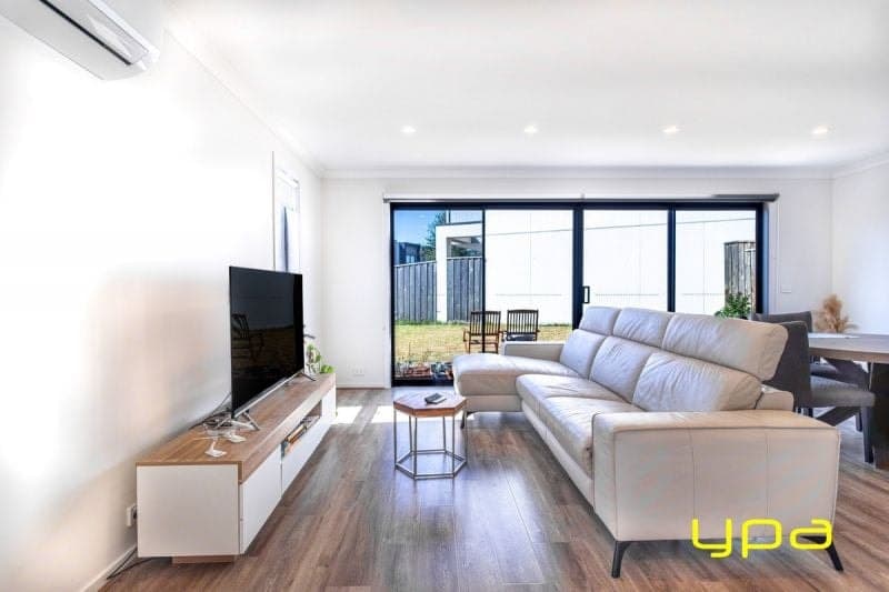 3 Tony Way, Cranbourne West, Cranbourne West - Thumbnail 4
