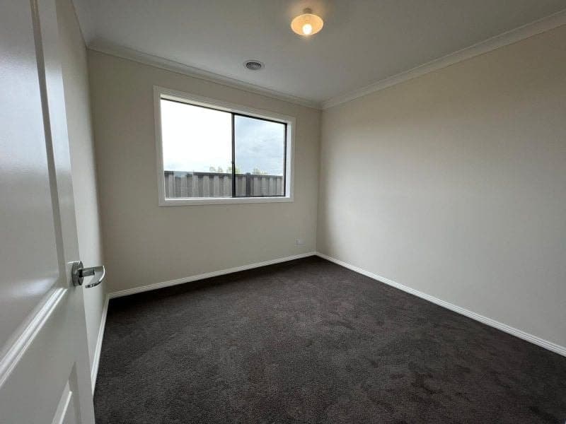 12 Salim Way, Clyde North, Clyde North - Thumbnail 7