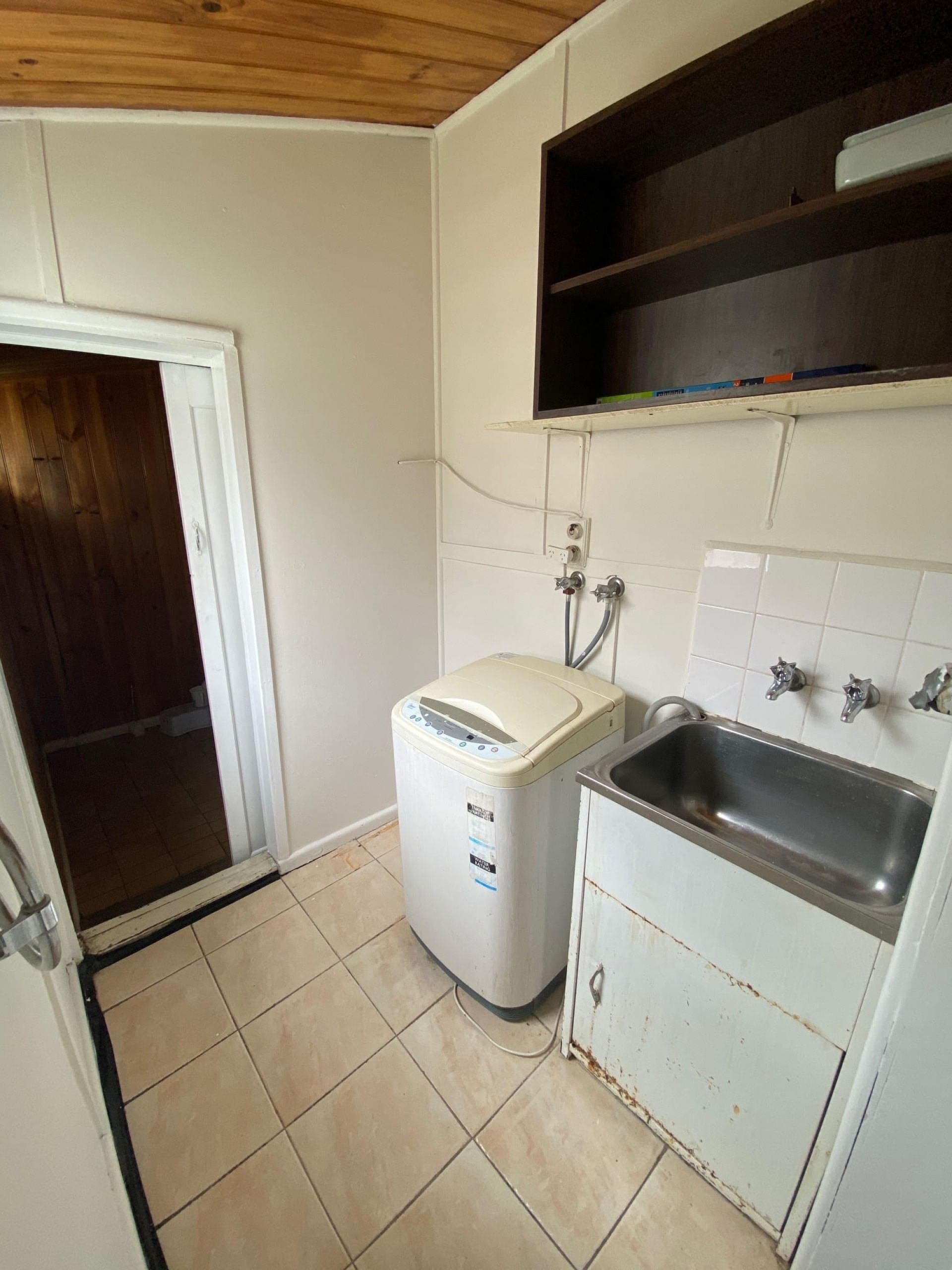 199 Carinish Road, Clayton, Clayton - Thumbnail 5