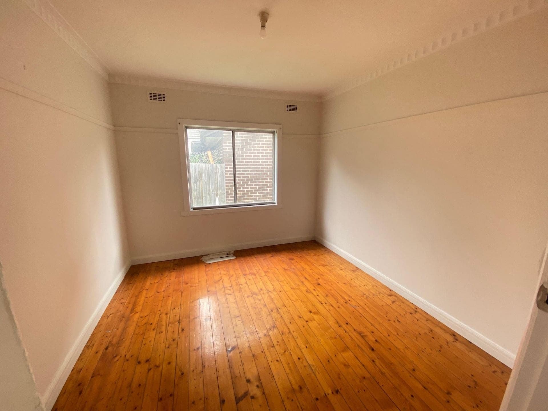 199 Carinish Road, Clayton, Clayton - Thumbnail 7