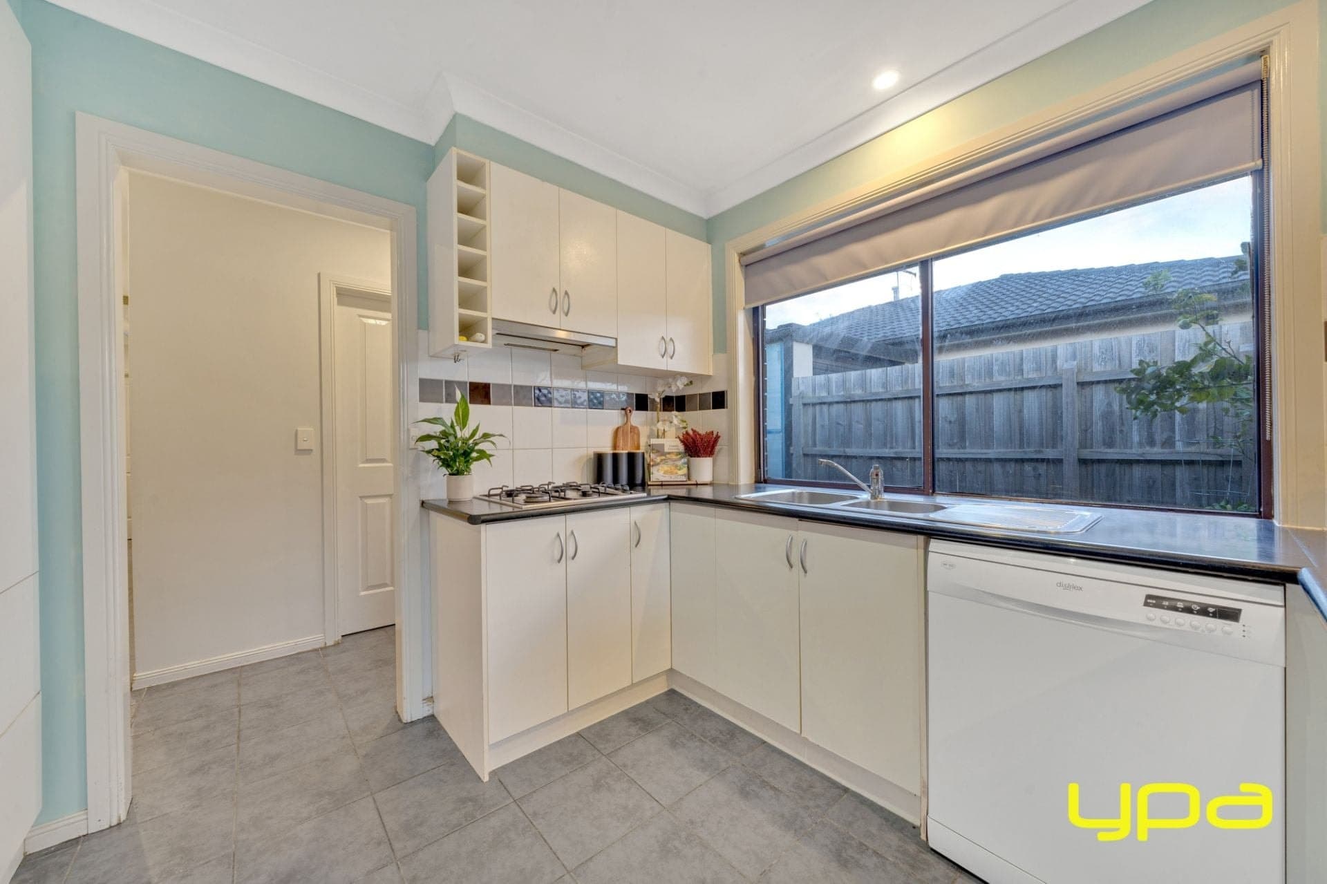 1/6 Fairfield Street Cranbourne VIC, Cranbourne - Thumbnail 4