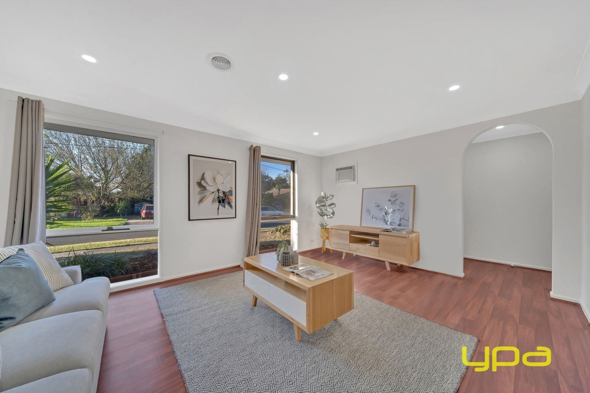6 Elandra Way, Cranbourne West, Cranbourne West - Thumbnail 3