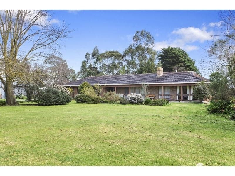 49 Ryan Road, Pakenham, Pakenham - Image 1