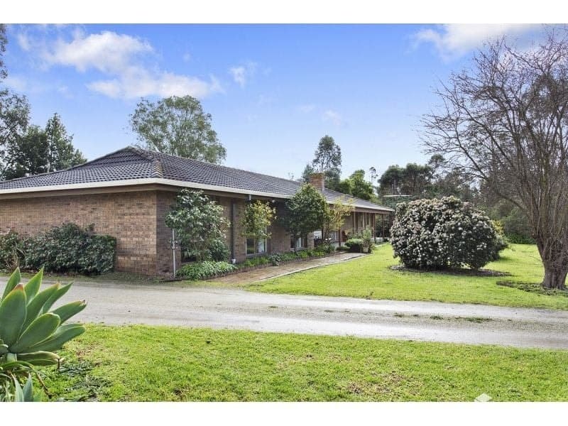 49 Ryan Road, Pakenham, Pakenham - Thumbnail 3