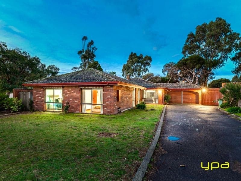 6 Marylyn Place, Cranbourne, Cranbourne - Thumbnail 2