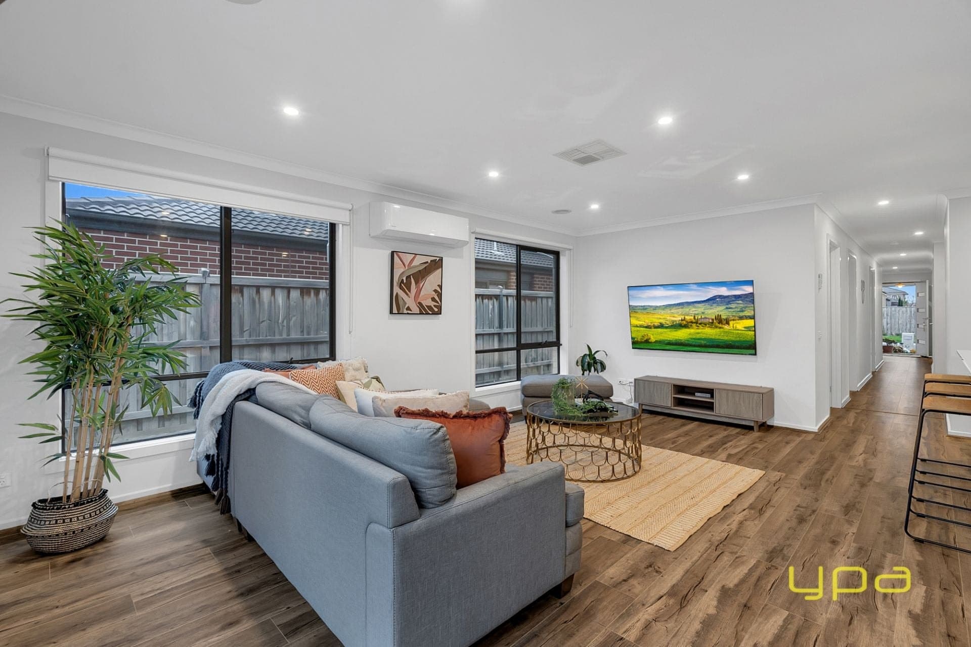 5 Cortajalla Avenue Clyde North VIC, Clyde North - Thumbnail 5