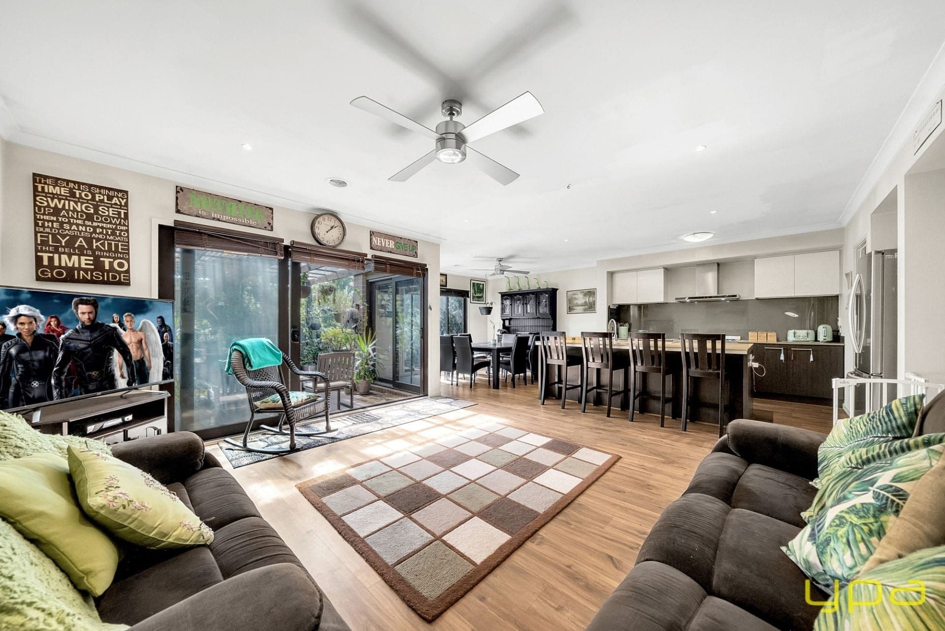 21 Springleaf Avenue, Clyde North, Clyde North - Image 1