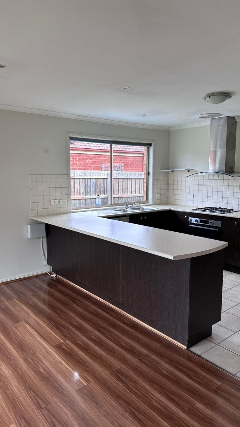 22 Middleham Close, Cranbourne West, Cranbourne West - Thumbnail 8