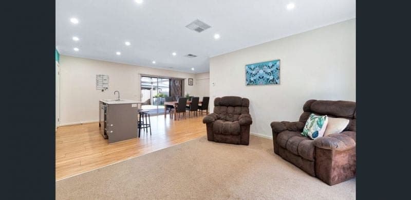 37 Remus Circuit, Cranbourne West, Cranbourne West - Thumbnail 5