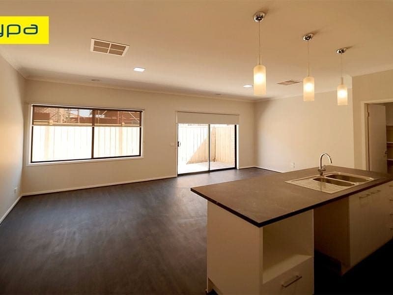 7 Faolan Way, Cranbourne West, Cranbourne West - Thumbnail 4