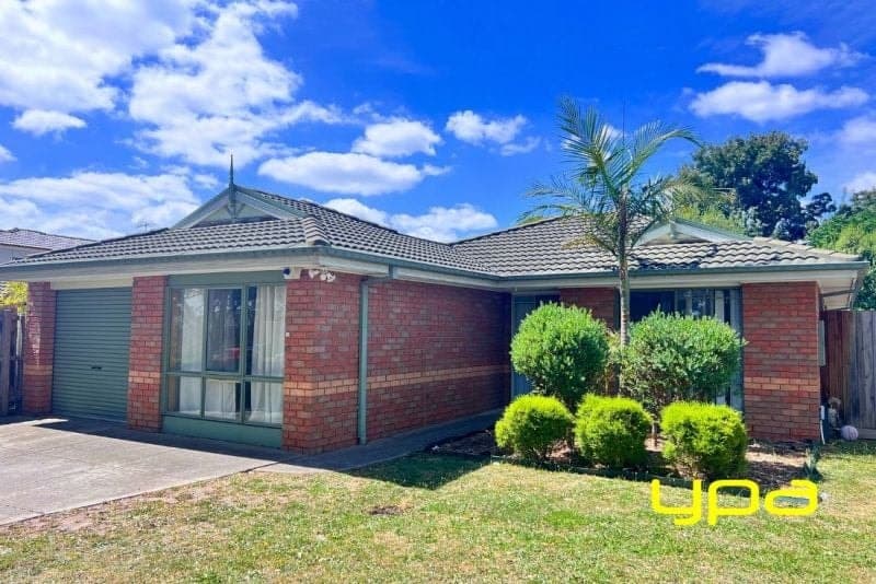 101 Harrold Keys Drive Narre Warren South VIC, Narre Warren South - Image 1