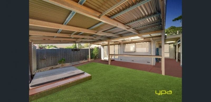 21 Cranbourne Place, Cranbourne, Cranbourne - Image 1