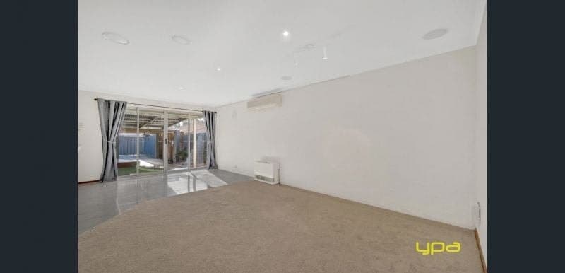 21 Cranbourne Place, Cranbourne, Cranbourne - Thumbnail 4