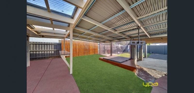 21 Cranbourne Place, Cranbourne, Cranbourne - Thumbnail 7