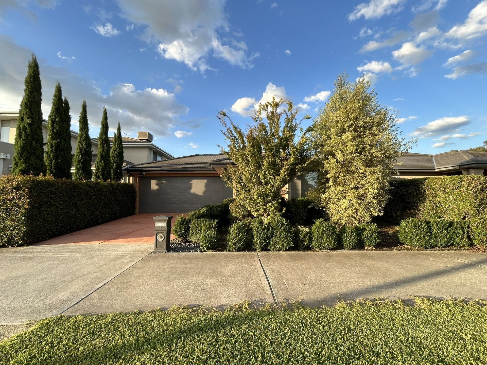 7 Tamarind Road, Cranbourne North, Cranbourne North - Thumbnail 2