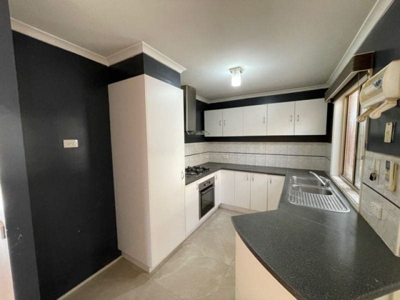 117 Harold Keys Drive Narre Warren South VIC, Narre Warren South - Thumbnail 4