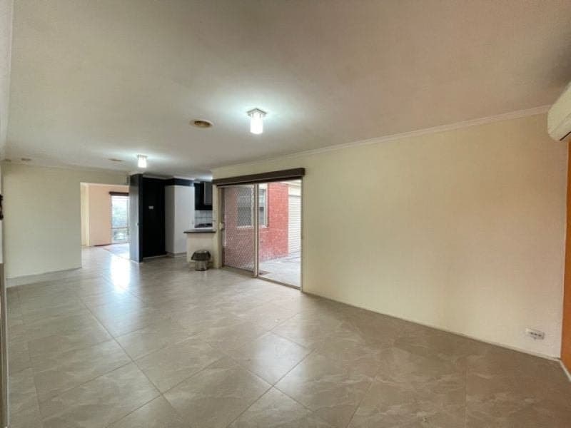 117 Harold Keys Drive Narre Warren South VIC, Narre Warren South - Thumbnail 6