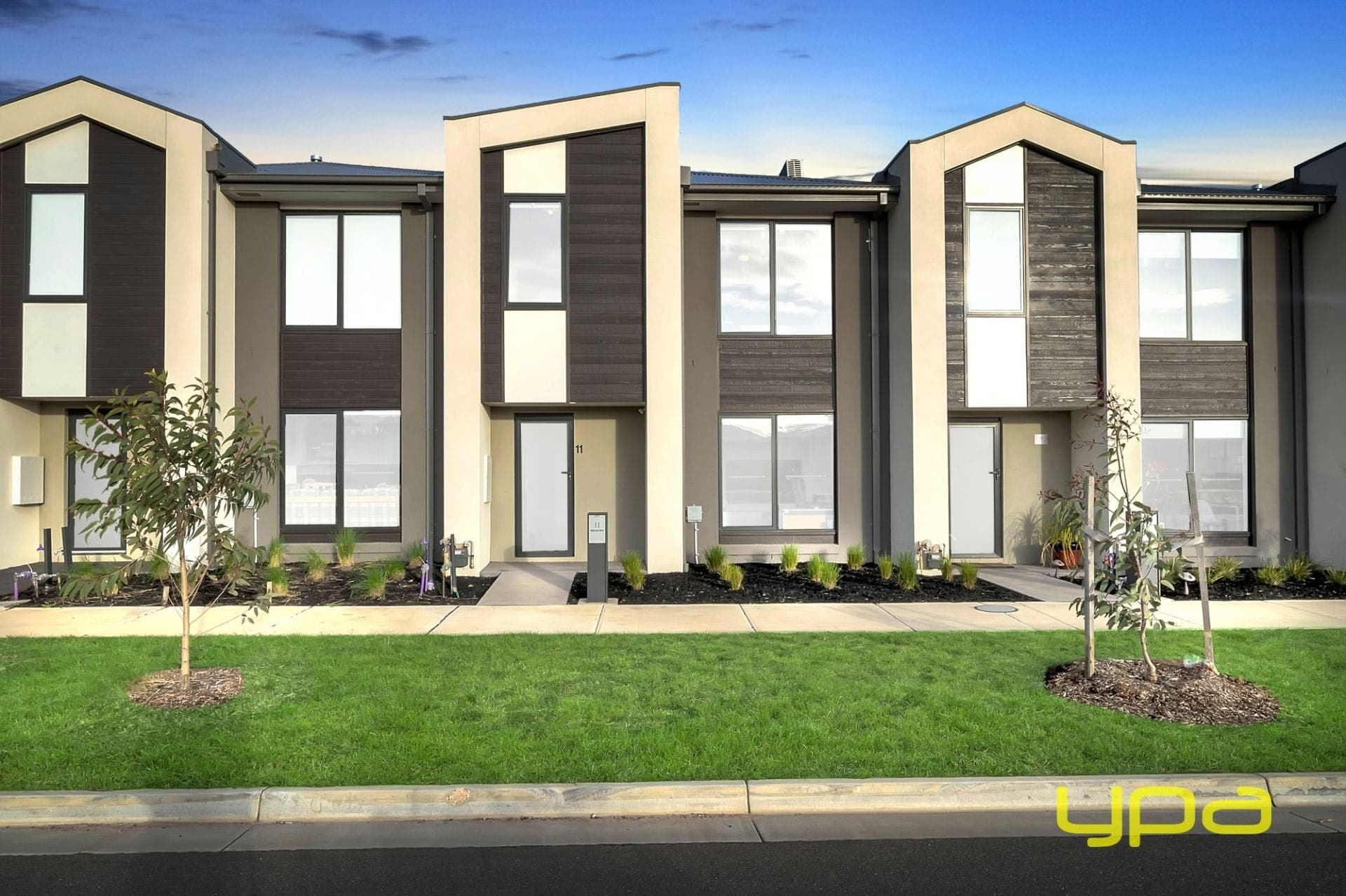 11 Nirvana Way, Clyde, Clyde - Image 1