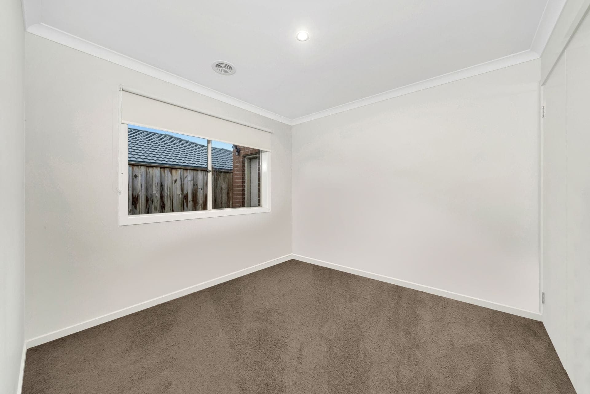 41 Moroak Crescent, Clyde North, Clyde North - Thumbnail 7