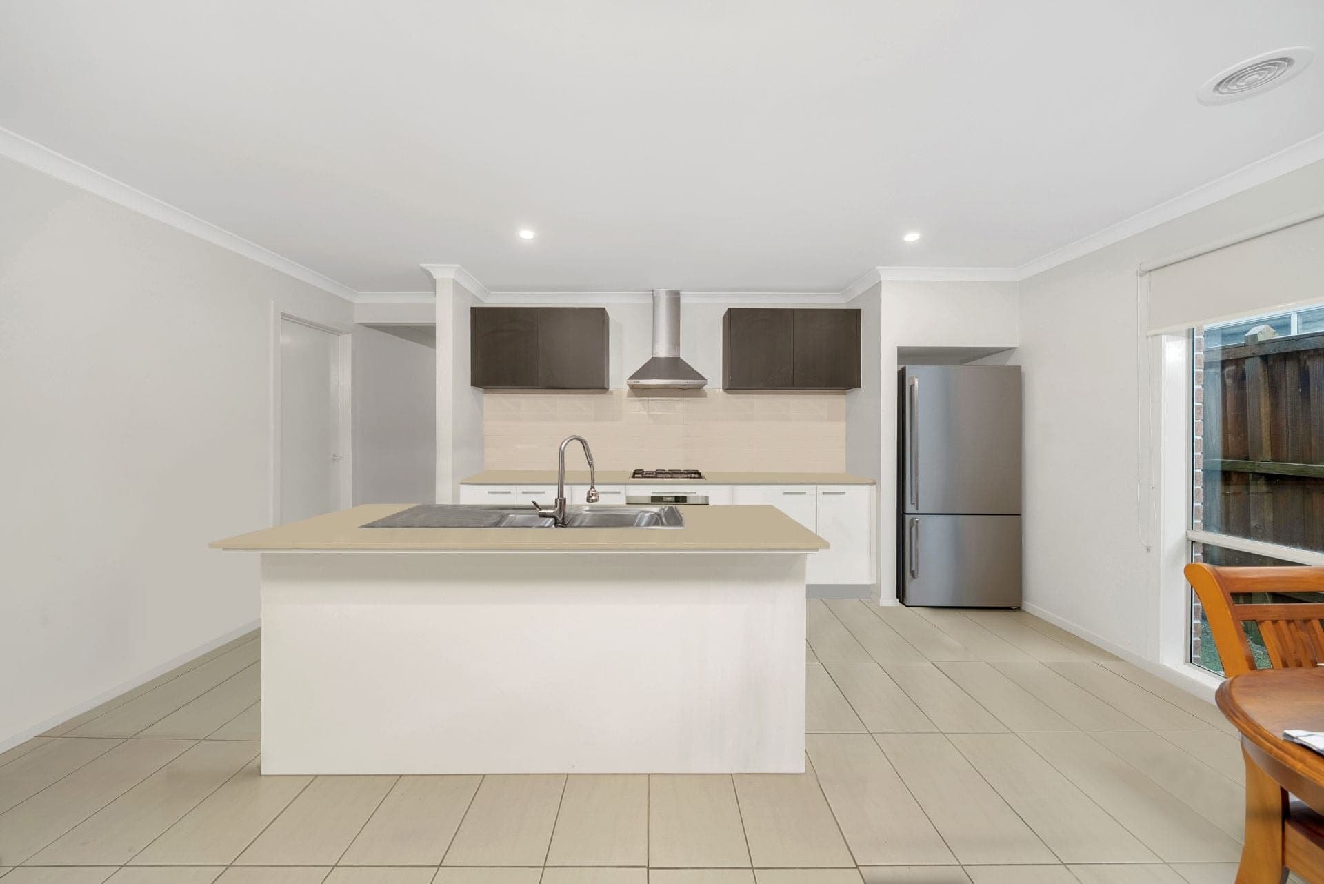 41 Moroak Crescent, Clyde North, Clyde North - Thumbnail 8