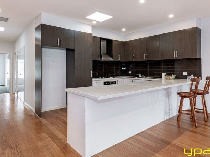 8 Polson Way, CRANBOURNE WEST, Cranbourne West - Thumbnail 2