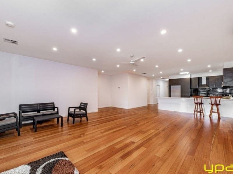8 Polson Way, CRANBOURNE WEST, Cranbourne West - Thumbnail 3