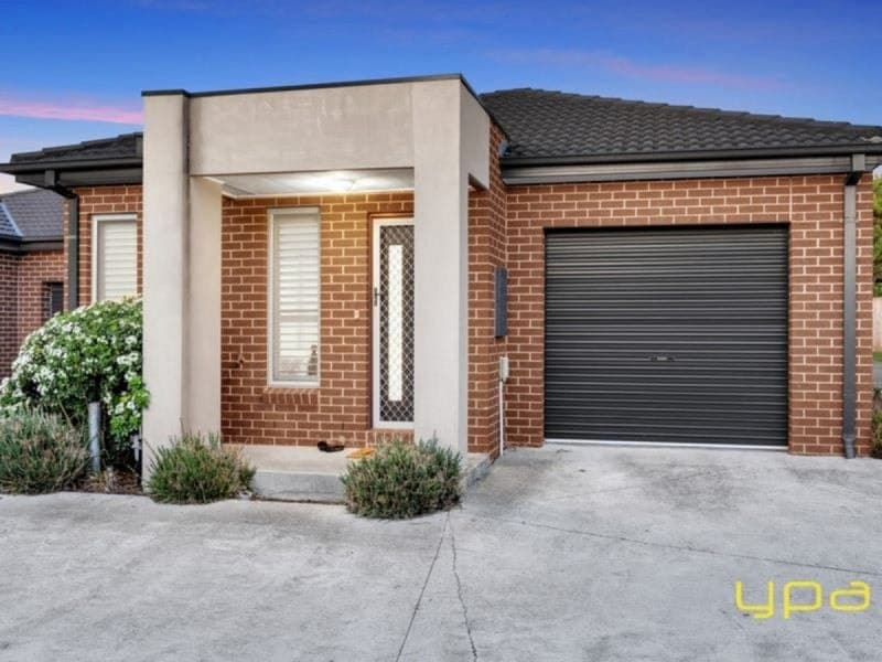 6/37, Cranbourne - Image 1