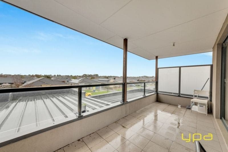 27 Westmoreland Avenue Cranbourne North VIC, Cranbourne North - Thumbnail 8