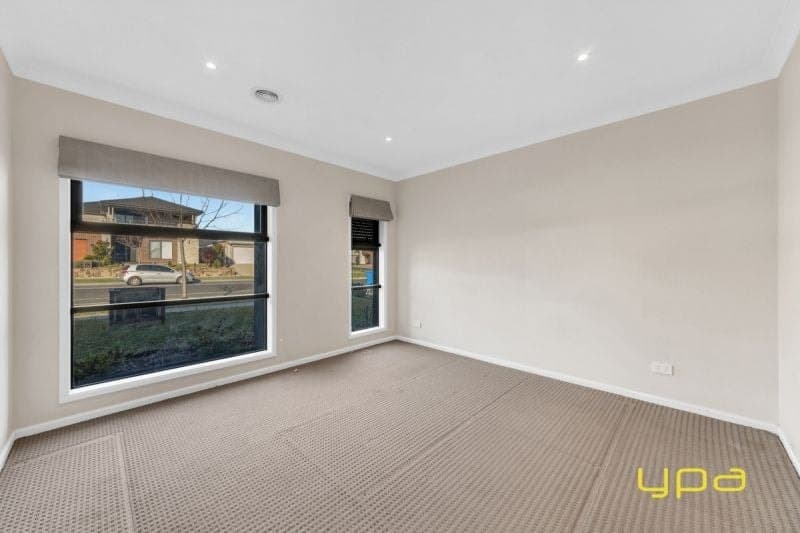 57 Como Parade, Clyde North, Clyde North - Thumbnail 8