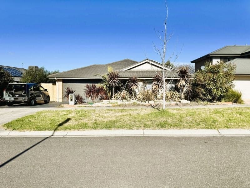 71 Harrisson Way, Pakenham, Pakenham - Image 1