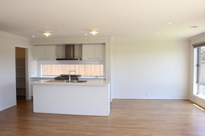 46 Dahlia Crescent, Keysborough, Keysborough - Thumbnail 3