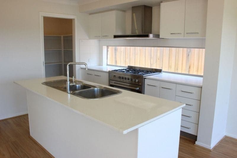 46 Dahlia Crescent, Keysborough, Keysborough - Thumbnail 4