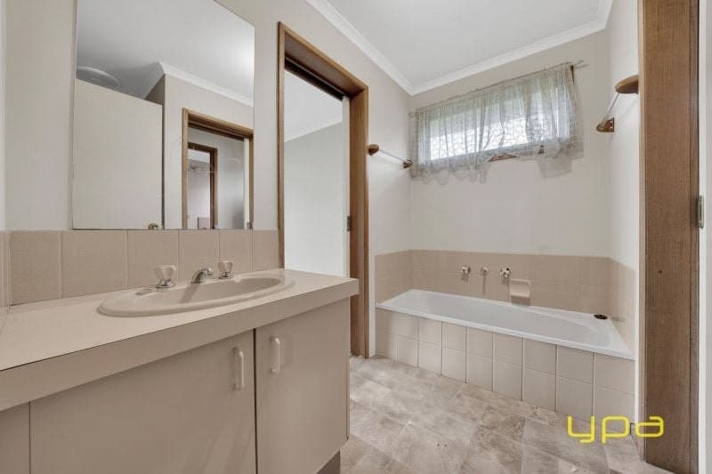12 Candytuft Close, Cranbourne North, Cranbourne North - Thumbnail 7